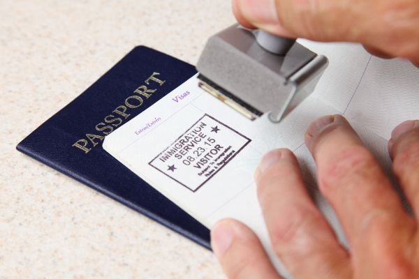 Singapore MOM Business Visa and Employment Pass
